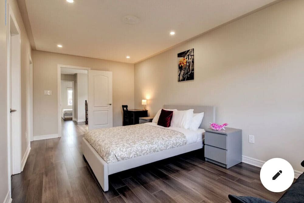 Photo of Bedroom in Meadowvale Village