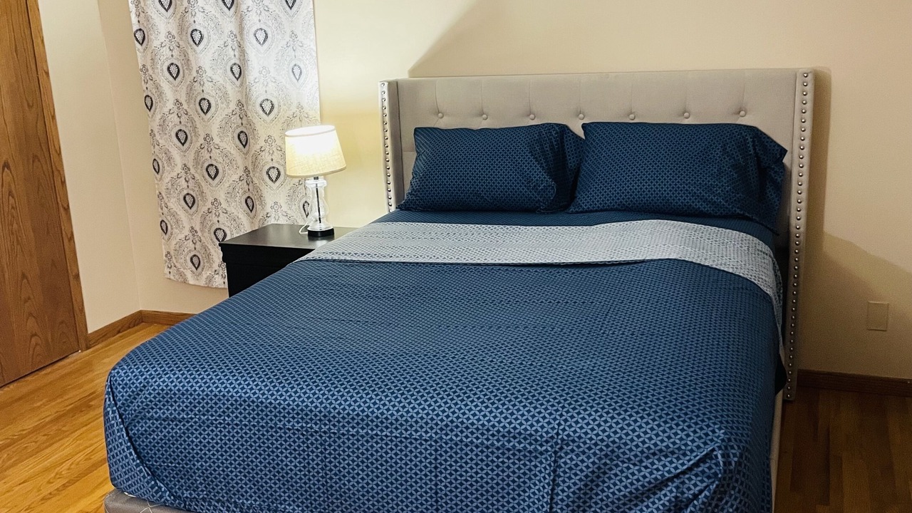 Photo of Bedroom in Burnsville