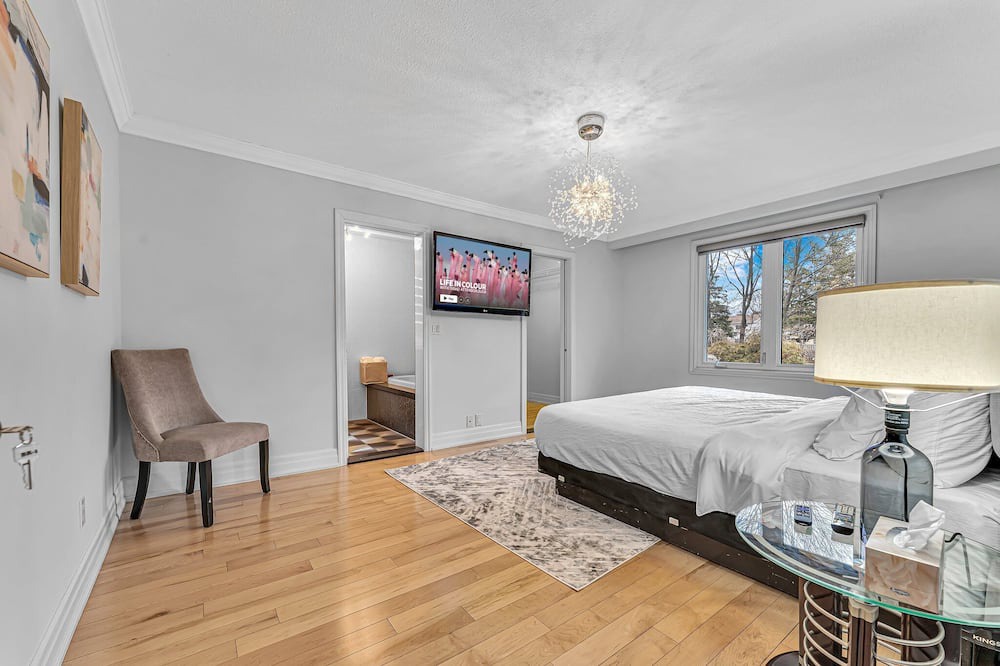 Photo of Bedroom in Erin Mills