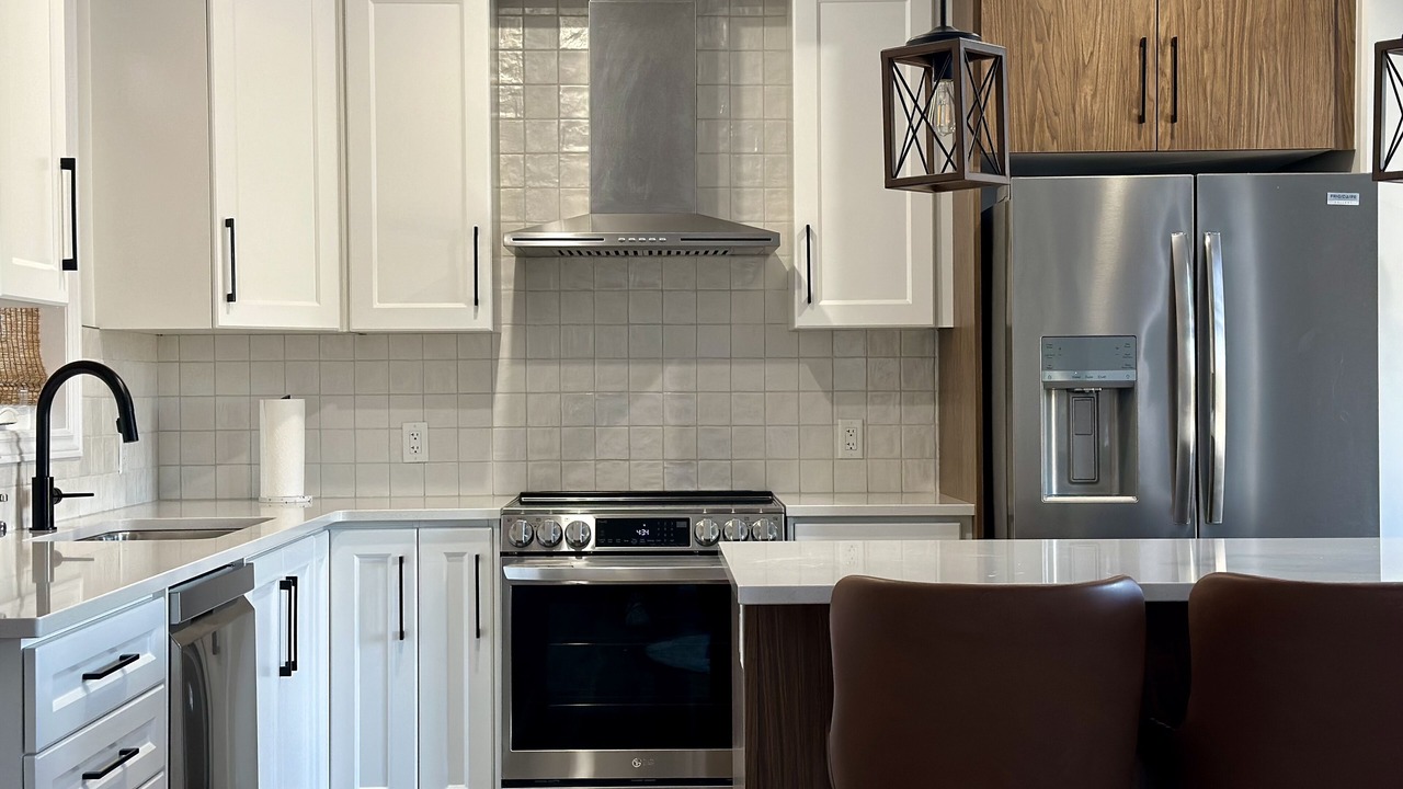 Photo of Kitchen in Amherstview