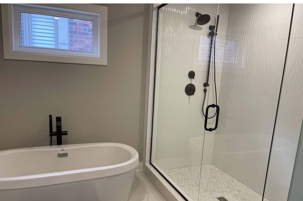 Photo of Bathroom in Durham Region