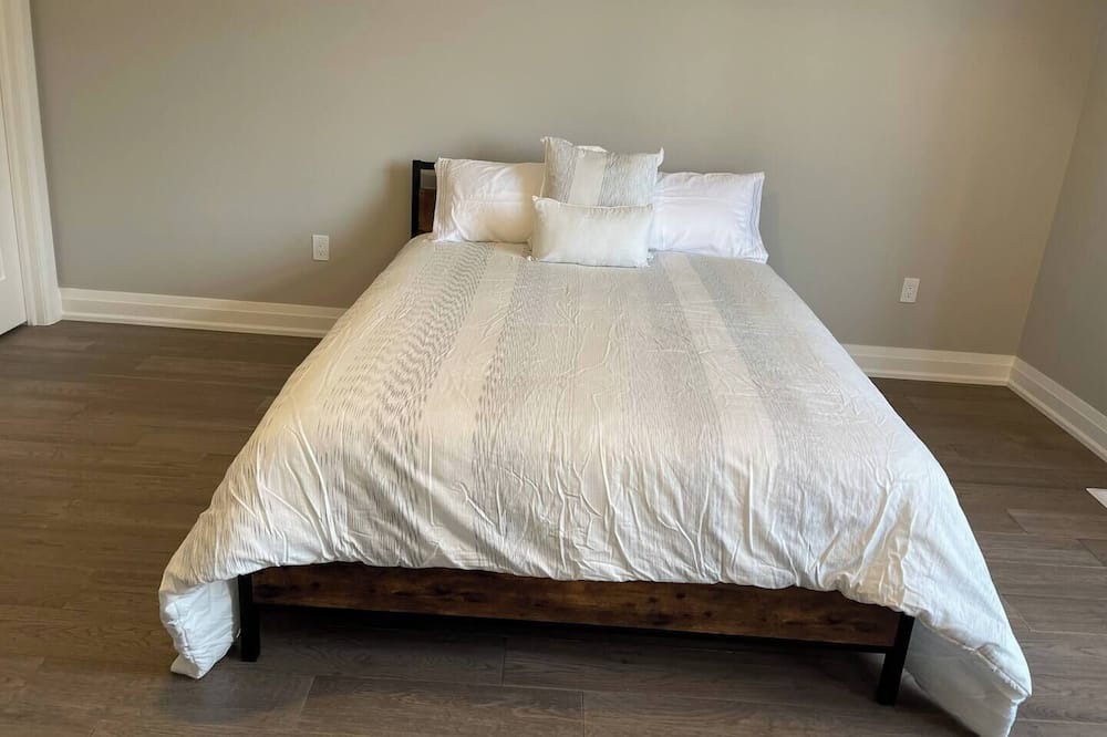 Photo of Bedroom in Durham Region