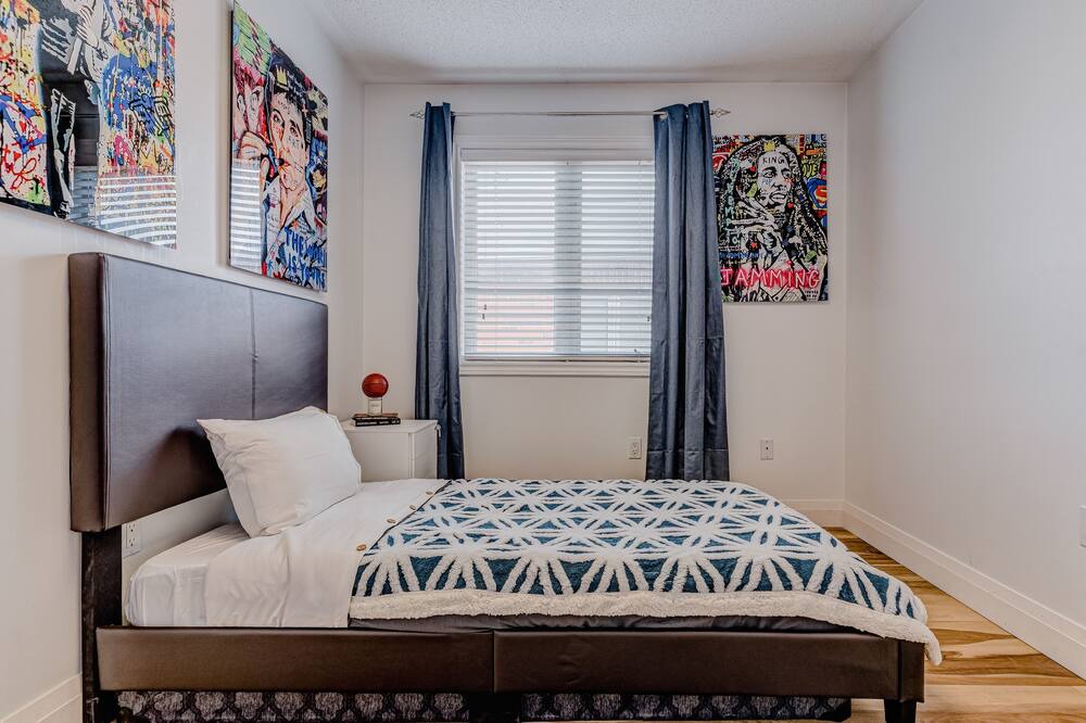 Photo of Bedroom in Schomberg