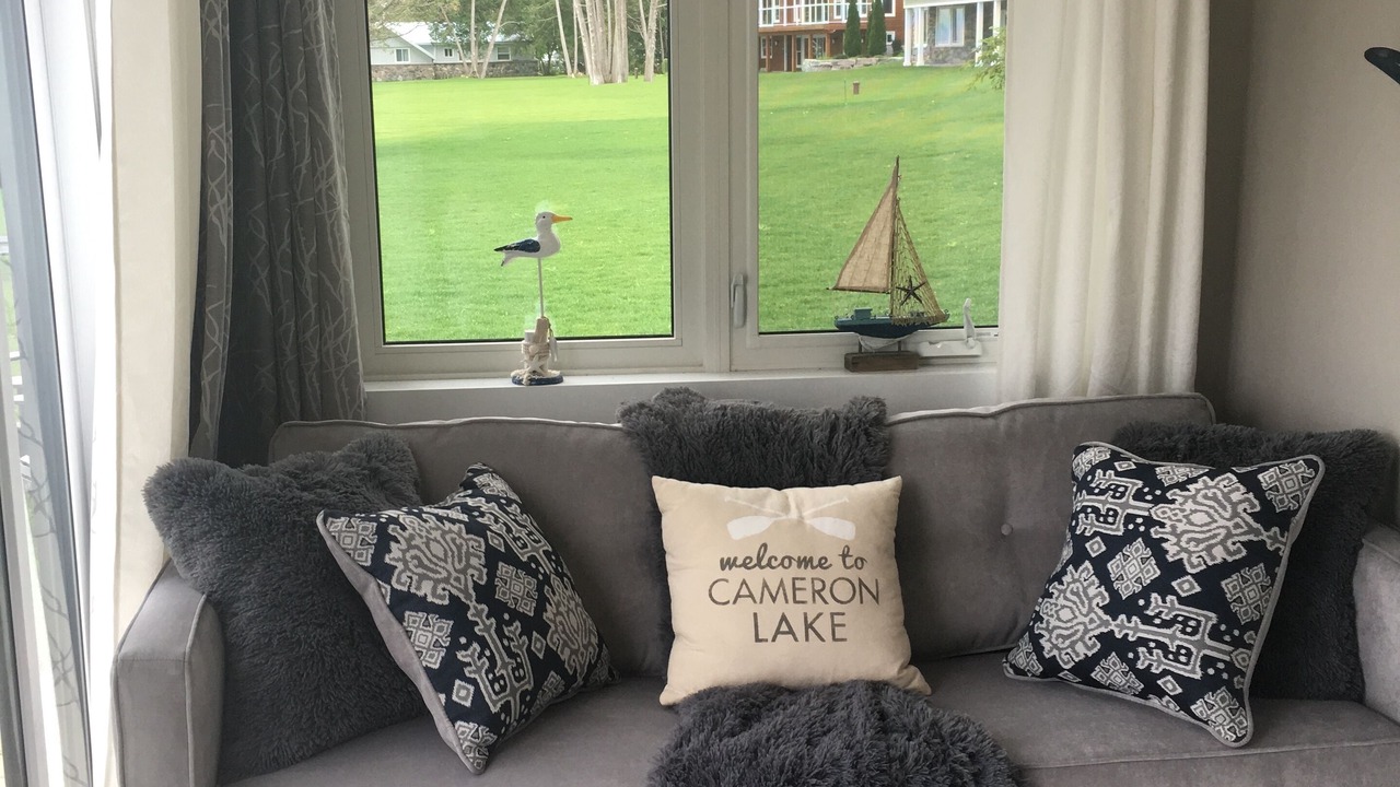 Photo of Livingroom in Kawartha Lakes