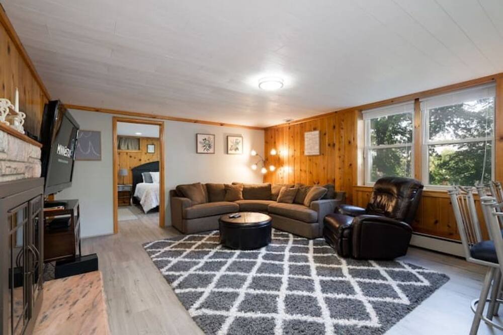 Photo of Livingroom in Champlin