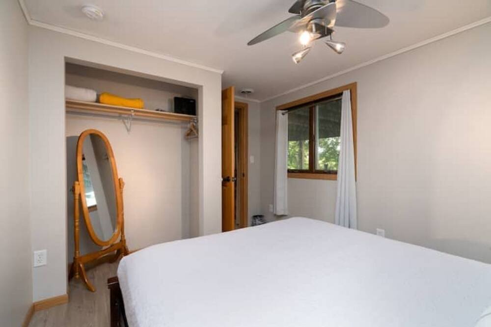 Photo of Bedroom in Champlin