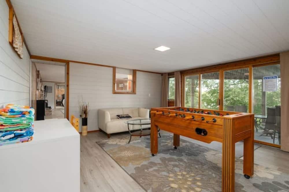 Photo of Bedroom in Champlin