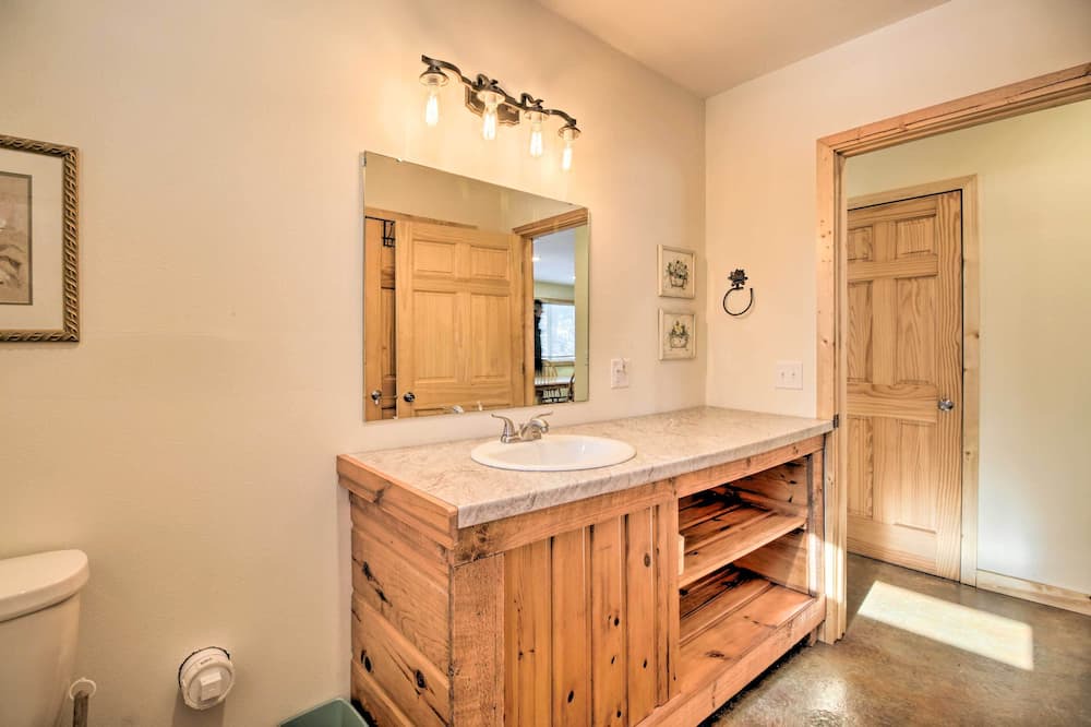 Photo of Bathroom in Menahga