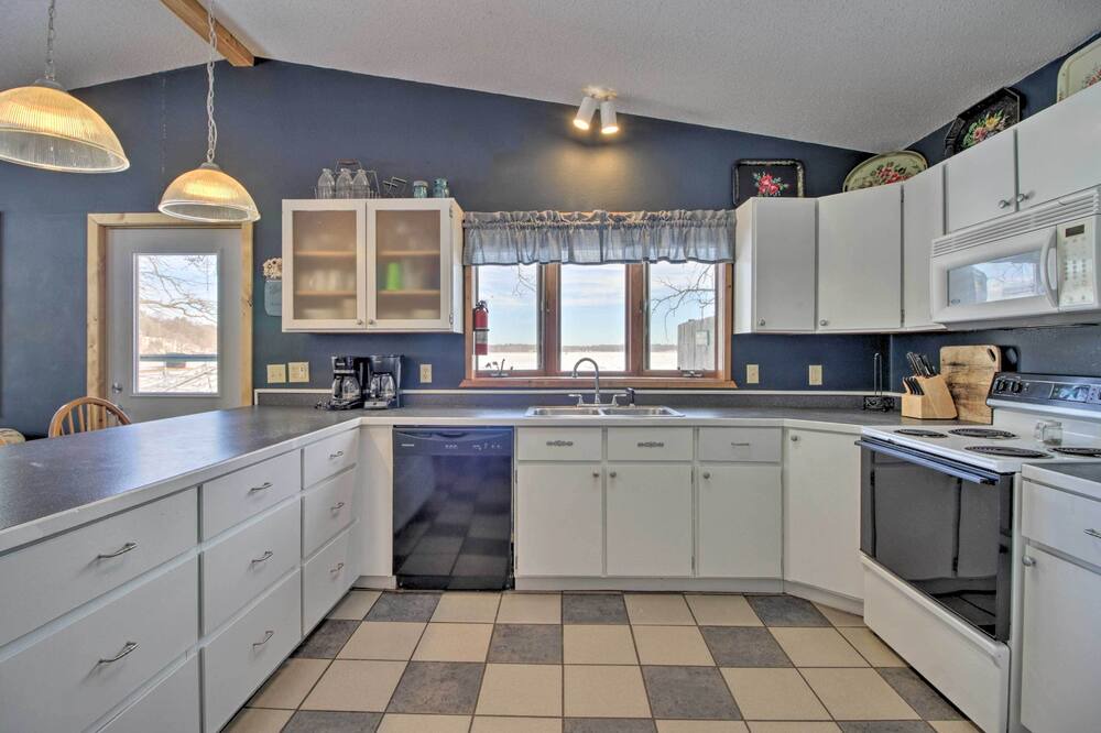 Photo of Kitchen in Menahga