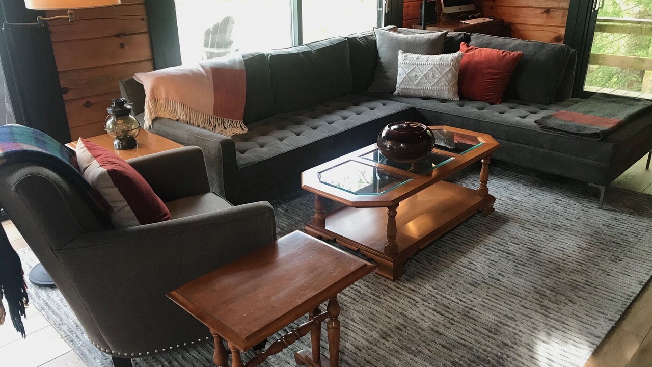 Photo of Livingroom in Trent Lakes