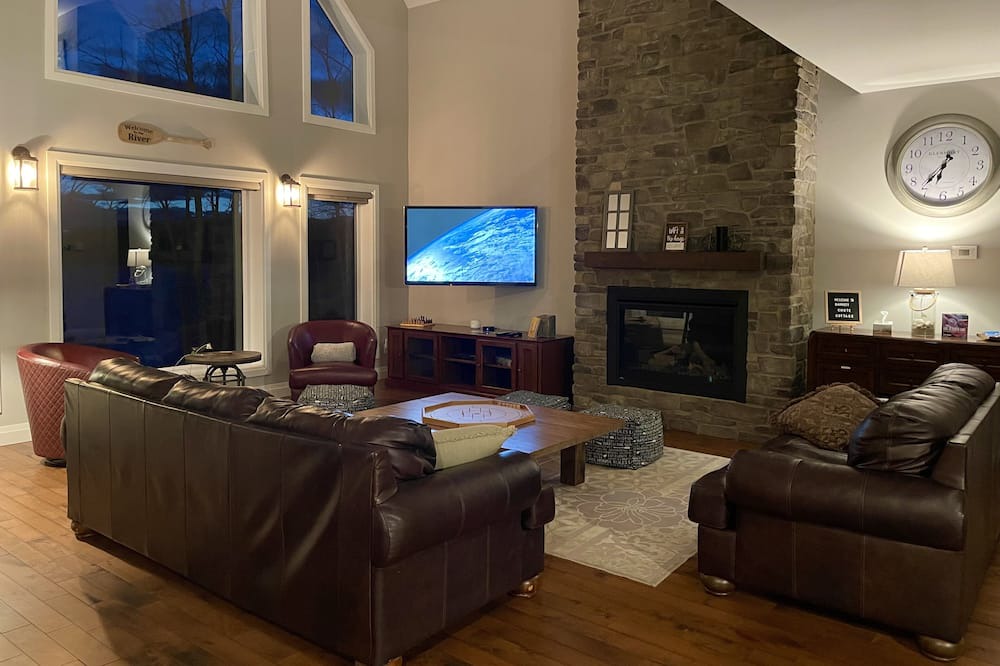 Photo of Livingroom in Greater Madawaska