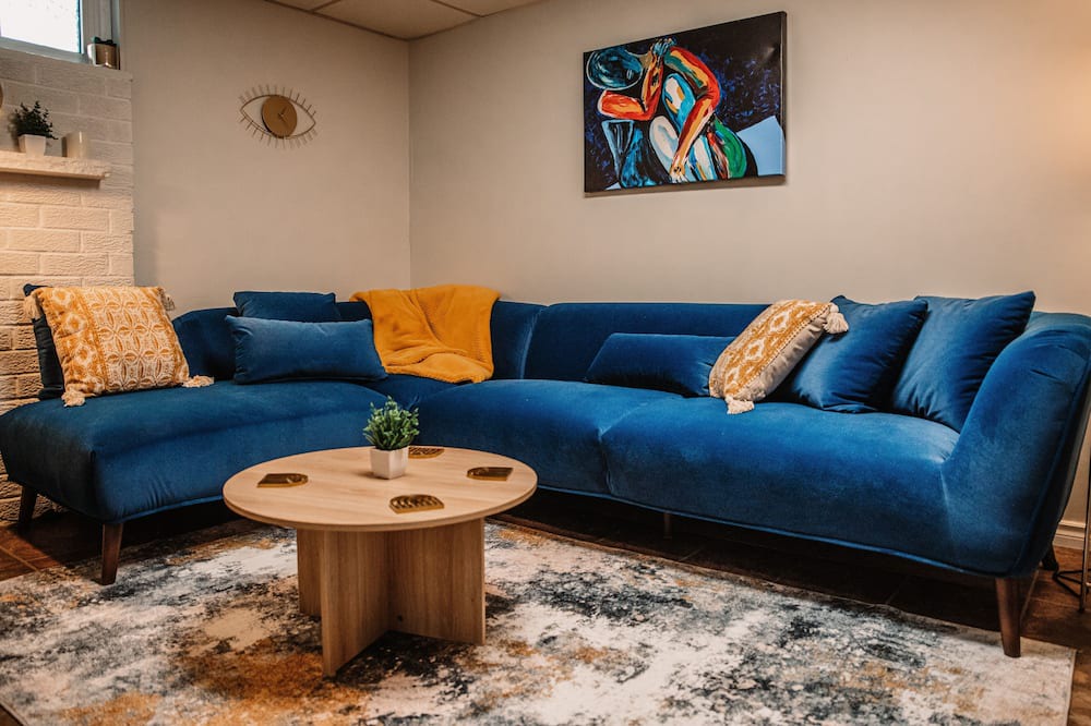 Photo of Livingroom in Timmins