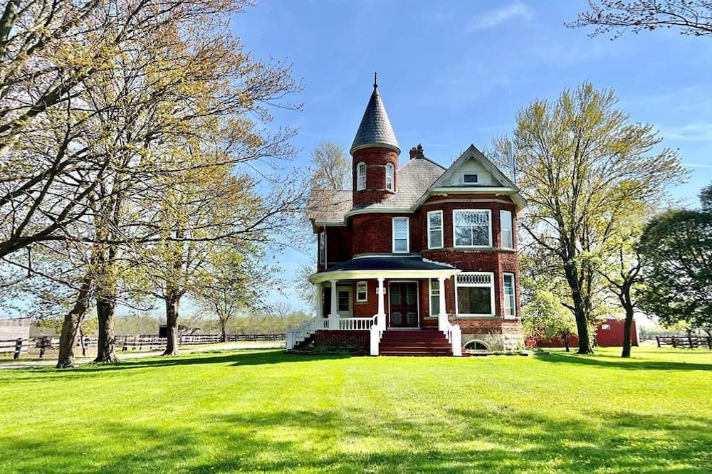 Photo of Outdoor in Lakeshore