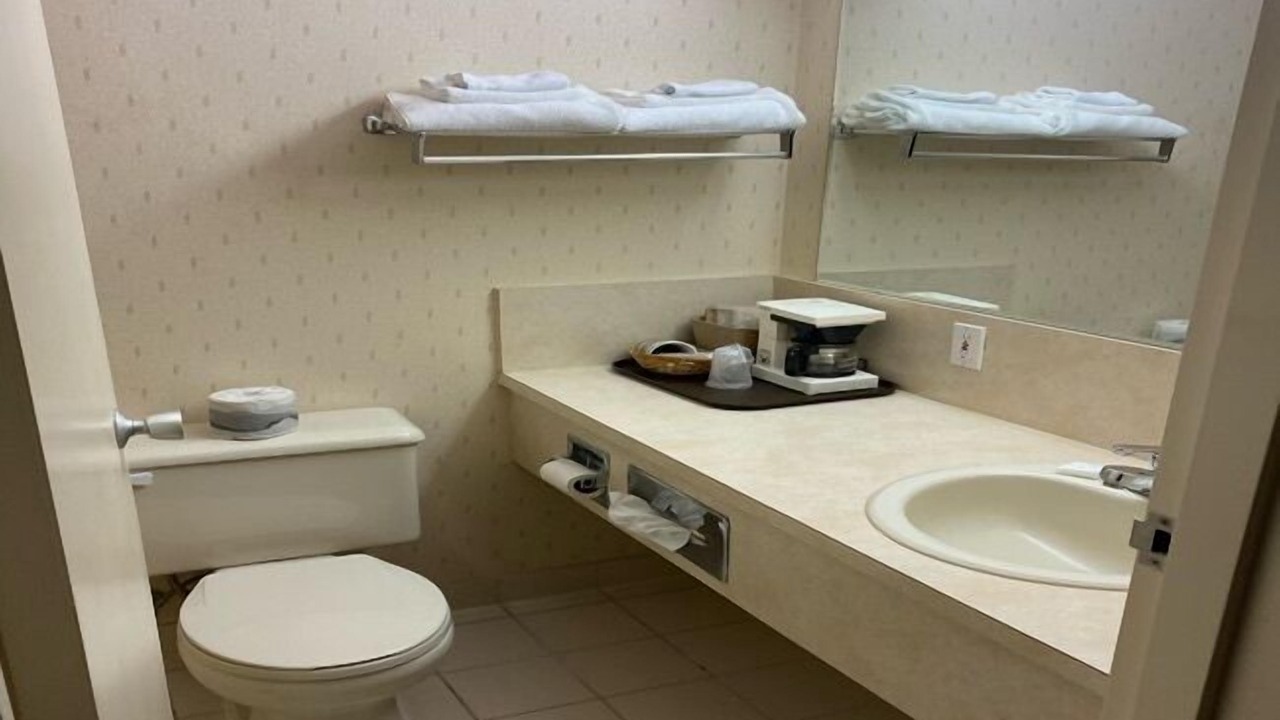 Photo of Bathroom in Terrace Bay