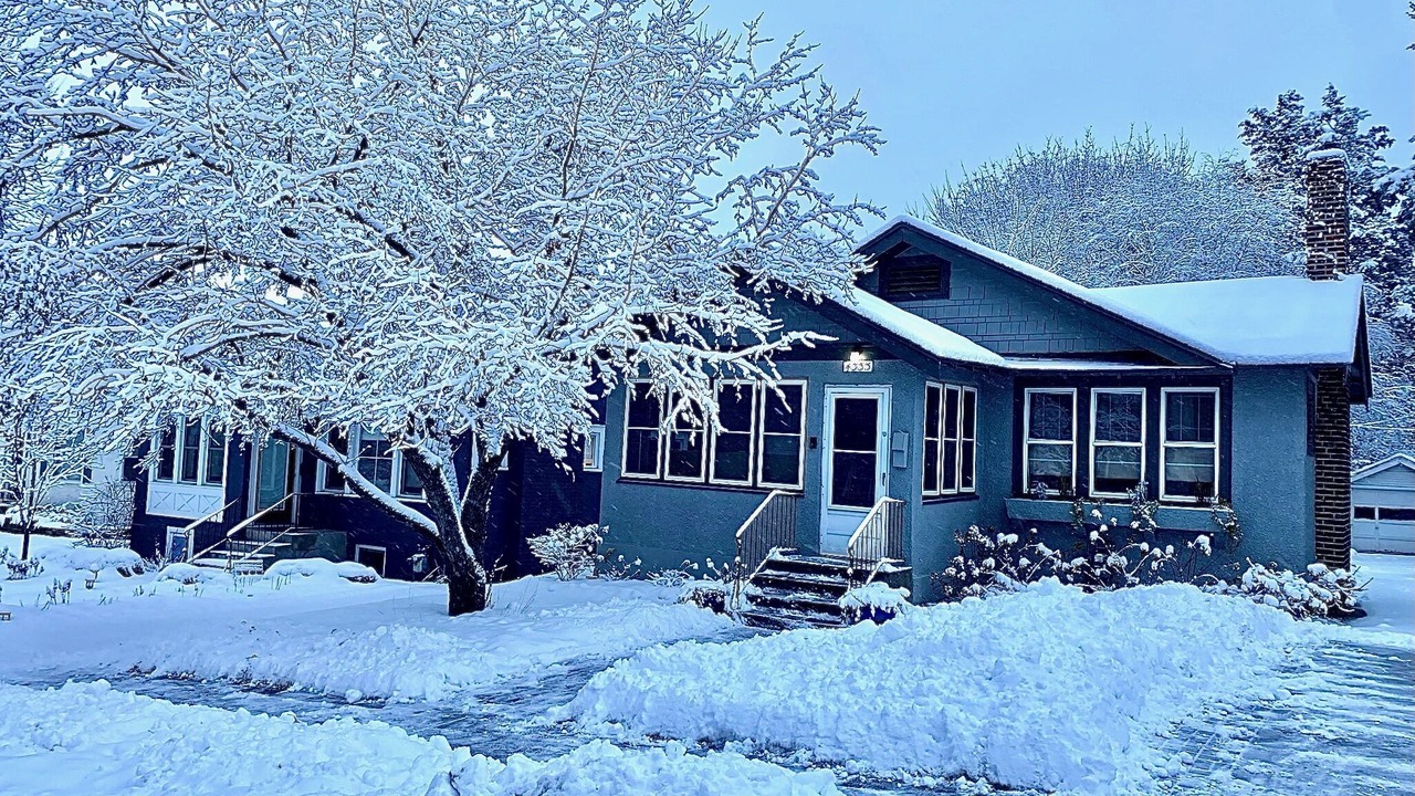 Photo of Outdoor in Linden Hills