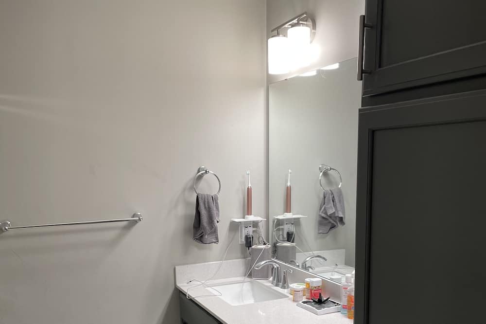 Photo of Bathroom in Rogers