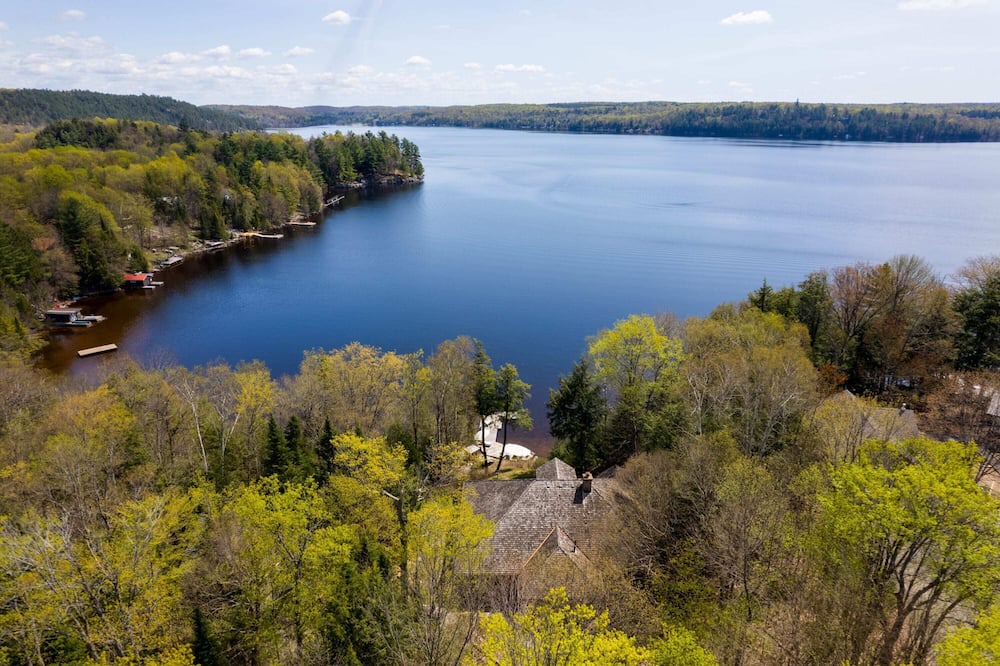 Photo of Outdoor in Utterson