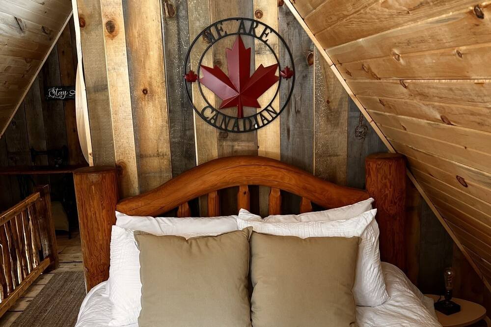 Photo of Bedroom in Rapides-des-Joachims