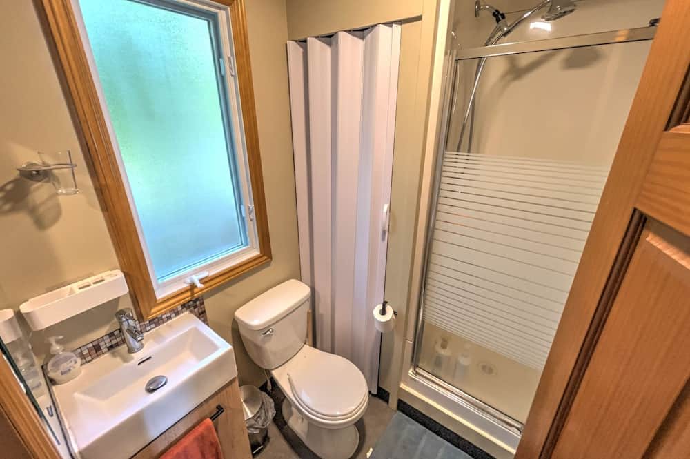 Photo of Bathroom in Jones Falls
