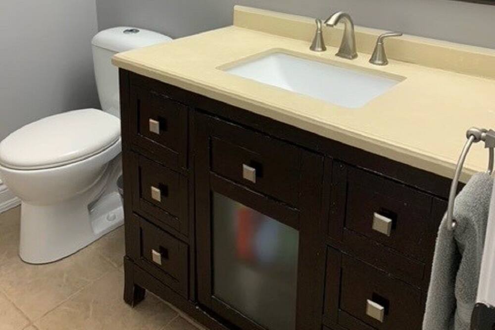 Photo of Bathroom in Courtice