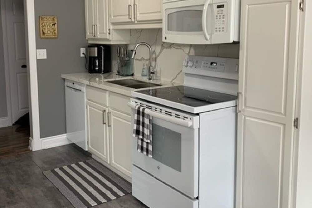 Photo of Kitchen in Courtice