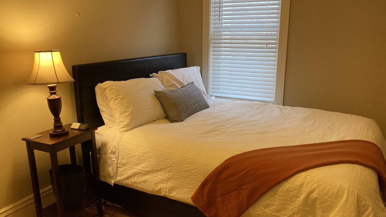 Photo of Bedroom in St. Anthony West