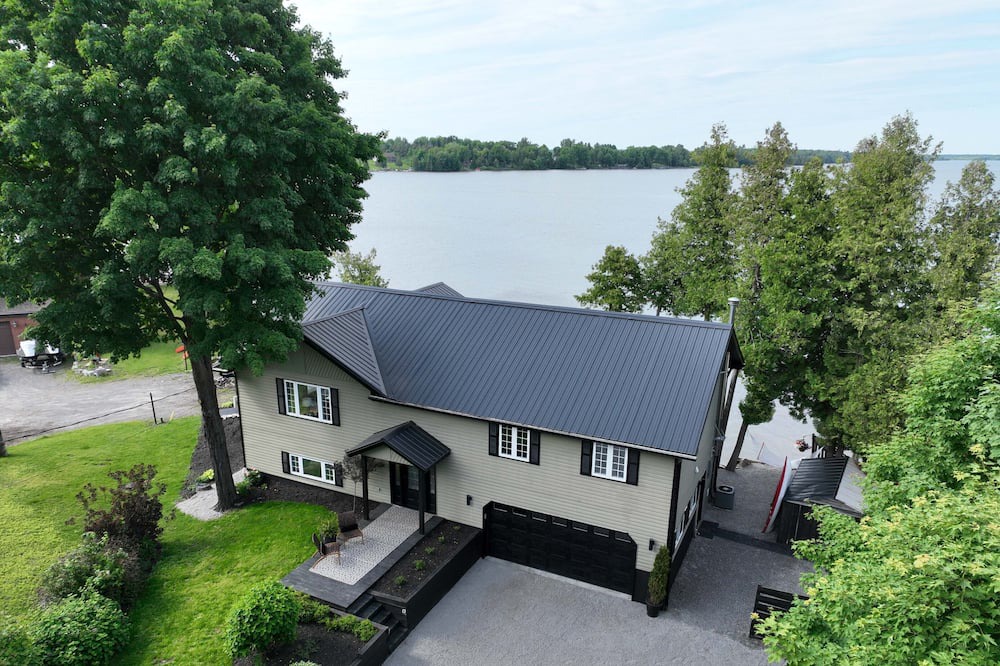 Photo of Outdoor in Erinsville