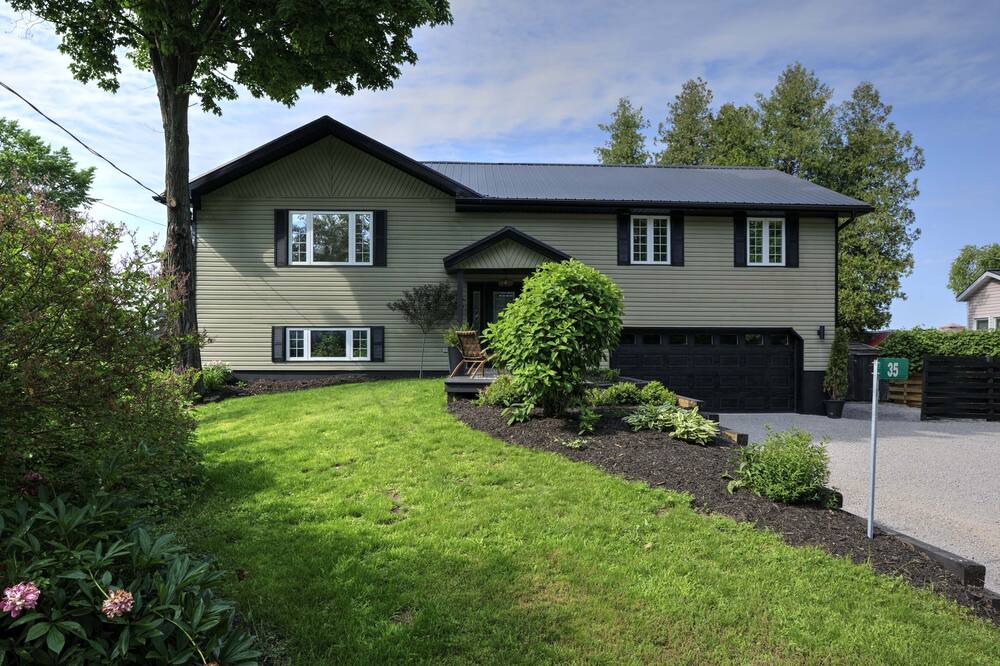 Photo of Outdoor in Erinsville