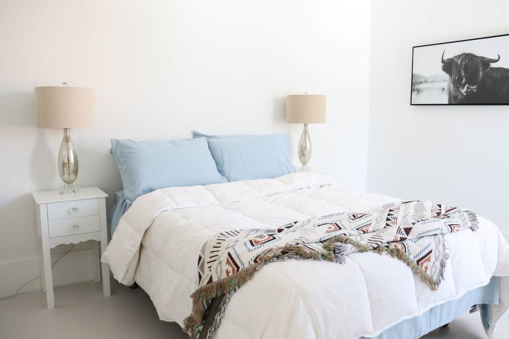 Photo of Bedroom in Delta