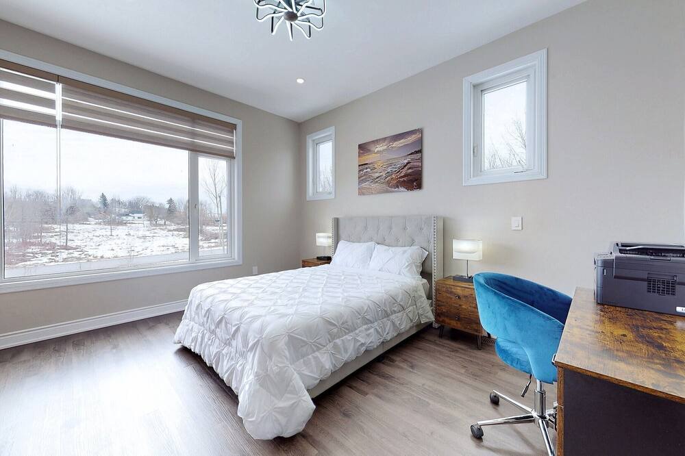 Photo of Bedroom in Roseneath