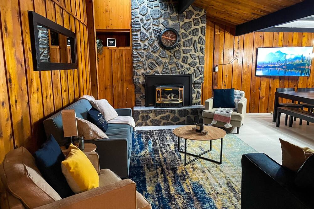 Photo of Livingroom in Kirkfield