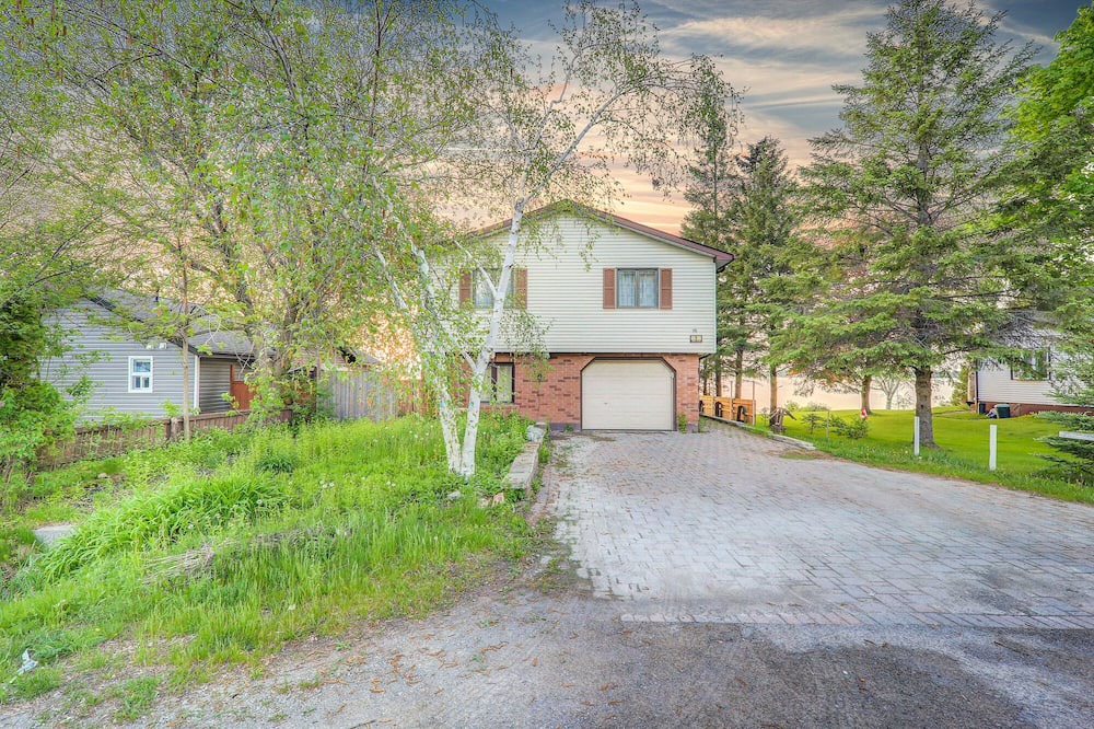 Photo of Outdoor in Janetville