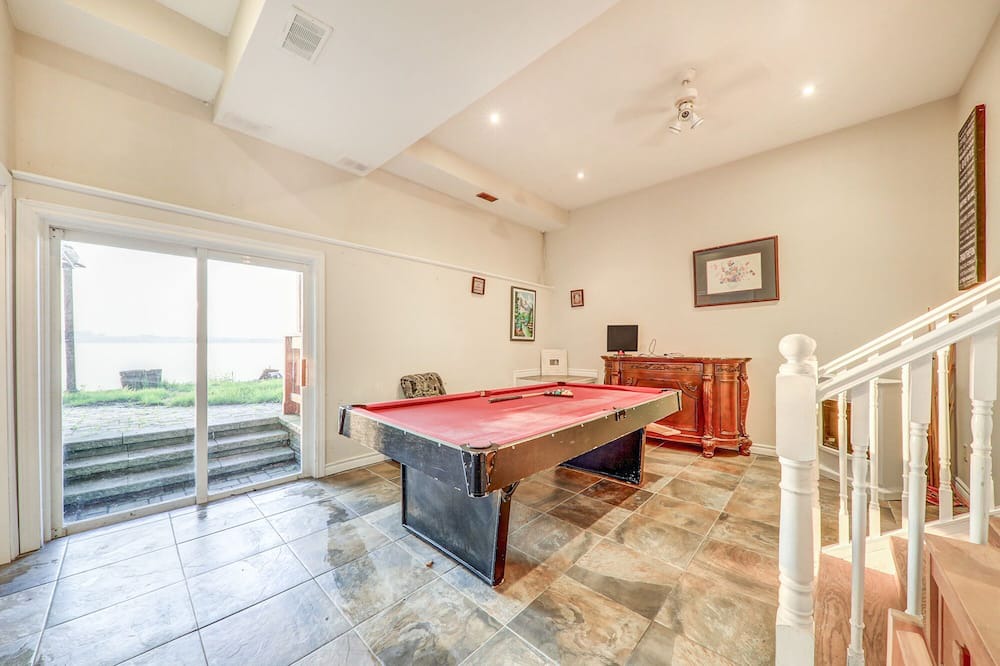 Photo of Bedroom in Janetville