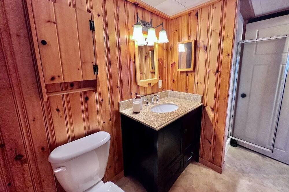 Photo of Bathroom in Catchacoma