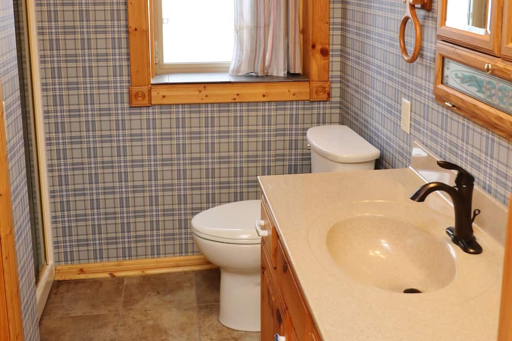 Photo of Bathroom in Ida