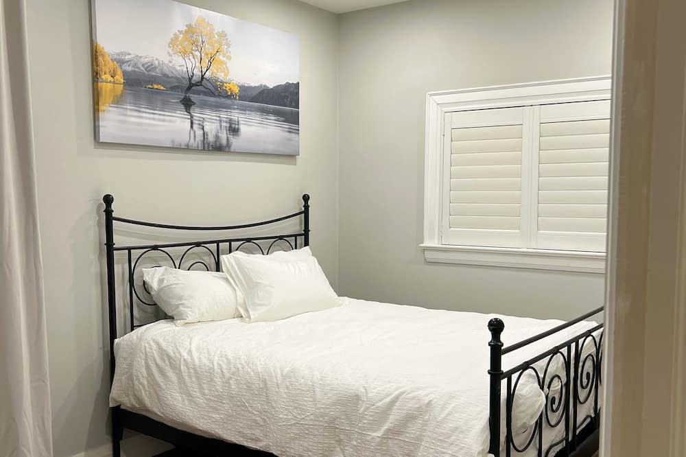 Photo of Bedroom in Bethany