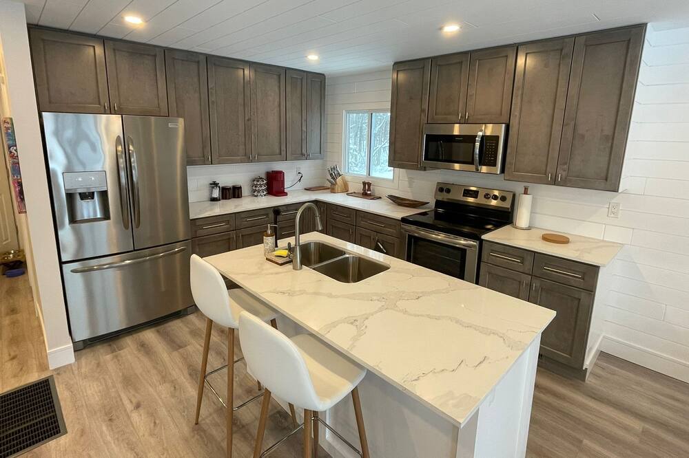 Photo of Kitchen in Victoria Harbour
