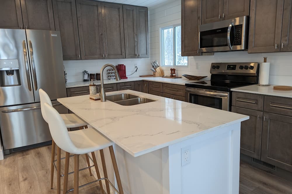 Photo of Kitchen in Victoria Harbour