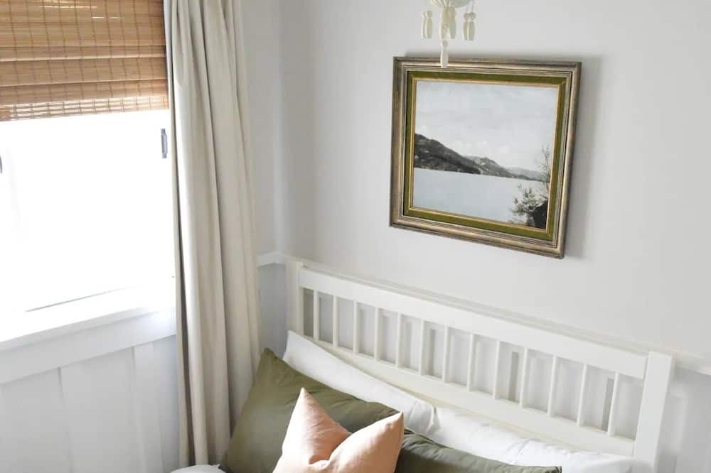 Photo of Bedroom in Bracebridge
