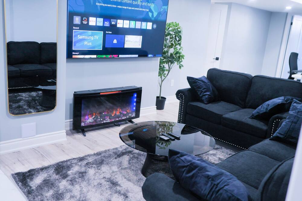 Photo of Livingroom in Brampton