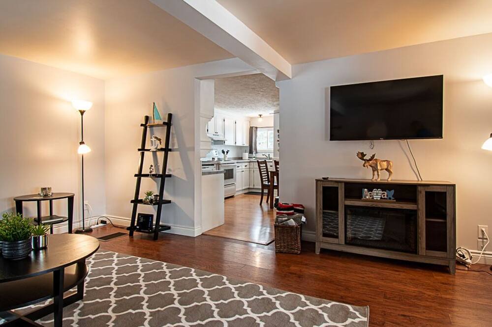 Photo of Bedroom in Alban