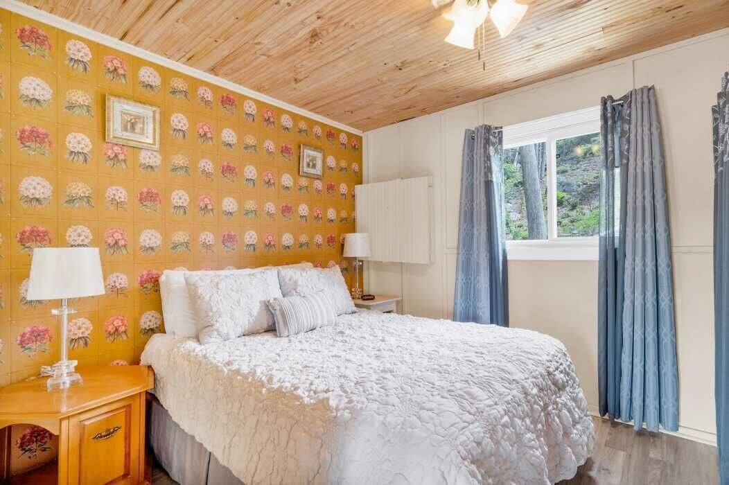 Photo of Bedroom in Centre Hastings