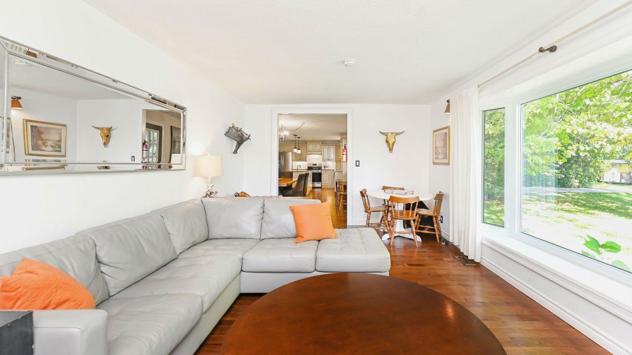 Photo of Livingroom in Tweed