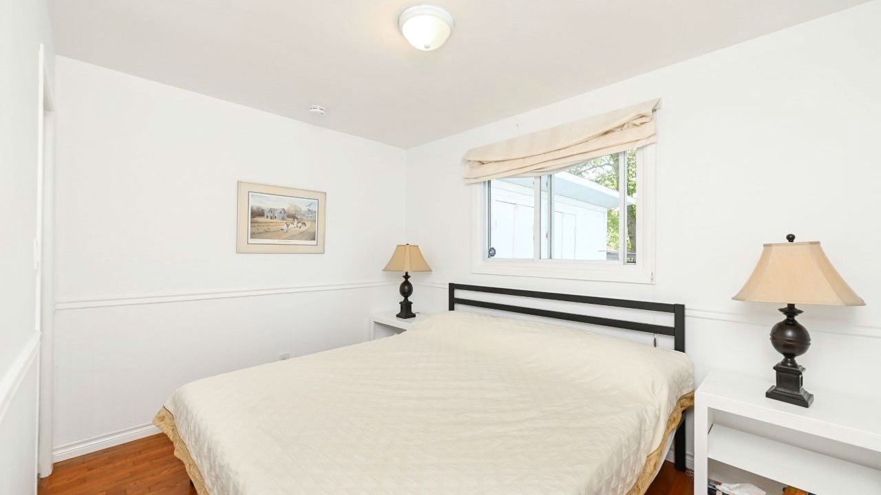 Photo of Bedroom in Tweed