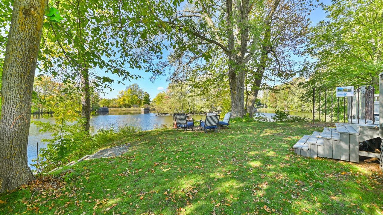 Photo of Outdoor in Tweed