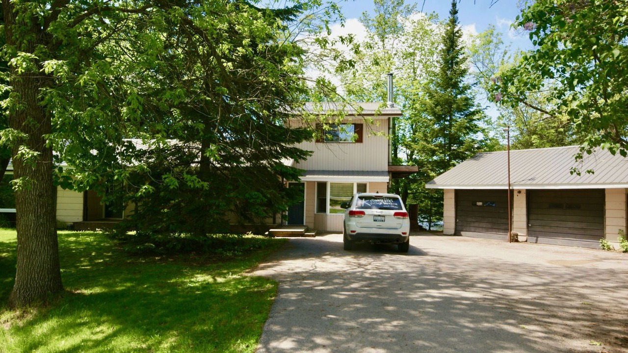 Photo of Outdoor in Tweed