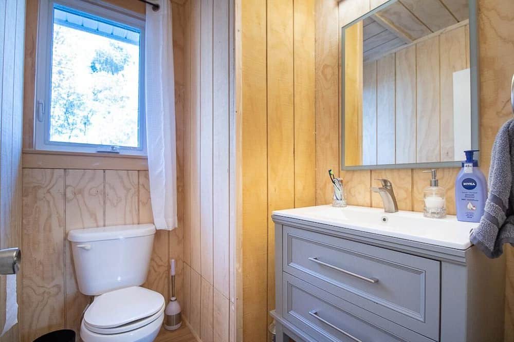 Photo of Bathroom in Long Point