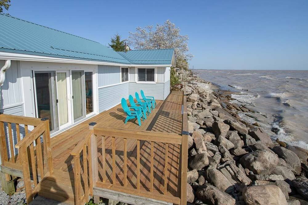 Photo of Others in Long Point