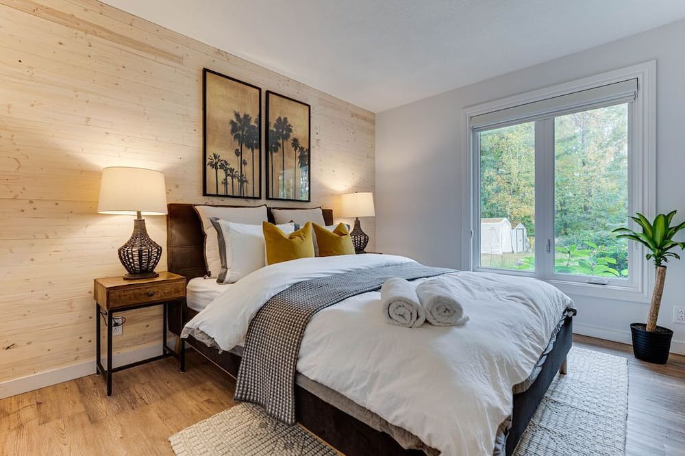 Photo of Bedroom in Cumberland Beach