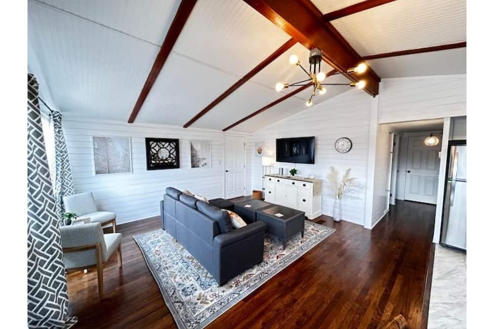 Photo of Livingroom in Andover